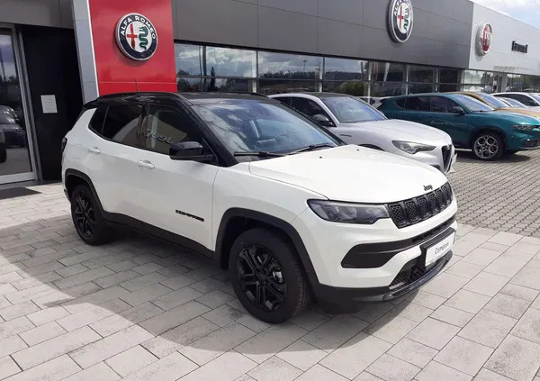 śląskie Jeep Compass cena 149900 przebieg: 1, rok produkcji 2023 z Drobin